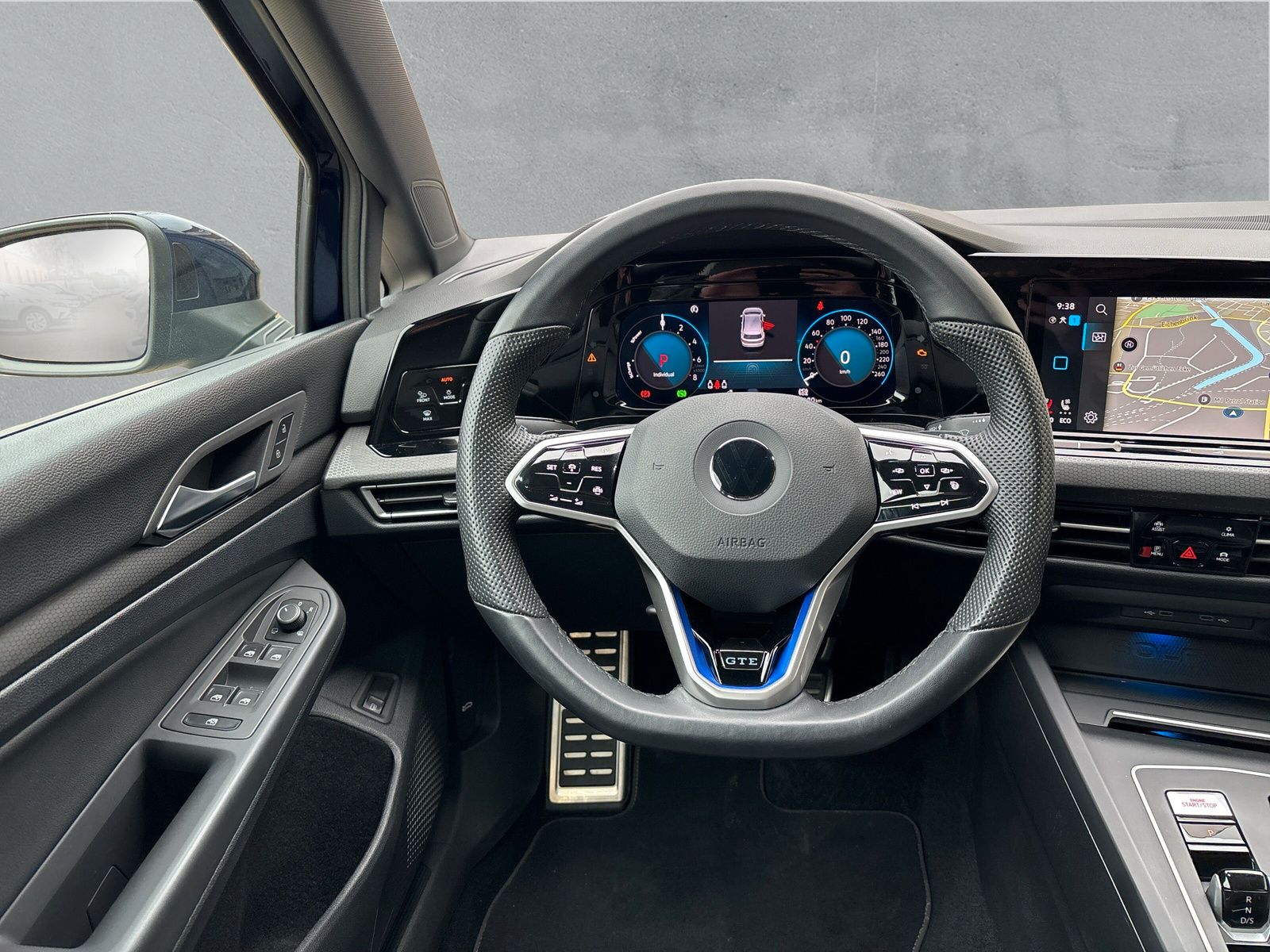 Fahrzeugabbildung Volkswagen Golf GTE 1.4 eHybrid DSG AHK RFK App-Connect