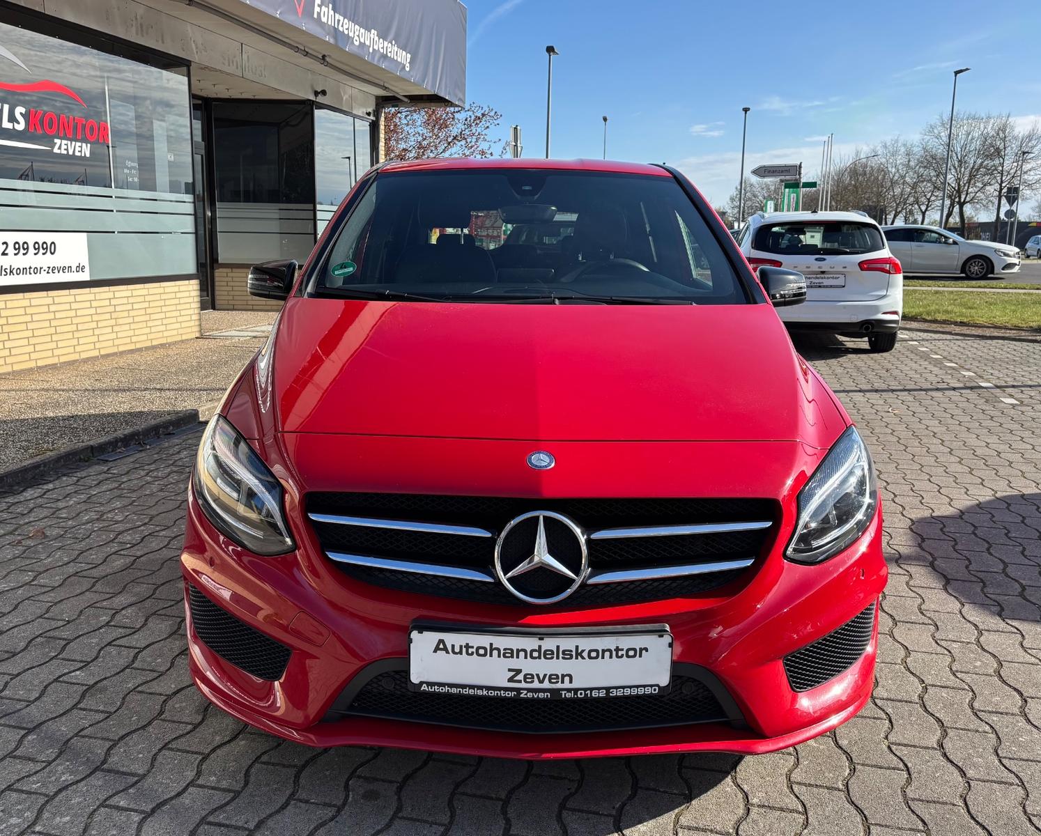 Mercedes-Benz B 180 /AMG Line /Automatik/LED/R.Kame/SHZ
