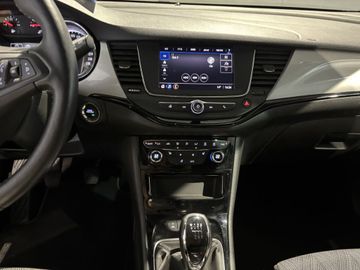 Fotografie 16 des Opel Astra 1.2 Turbo S/S AHK / Keyless Open