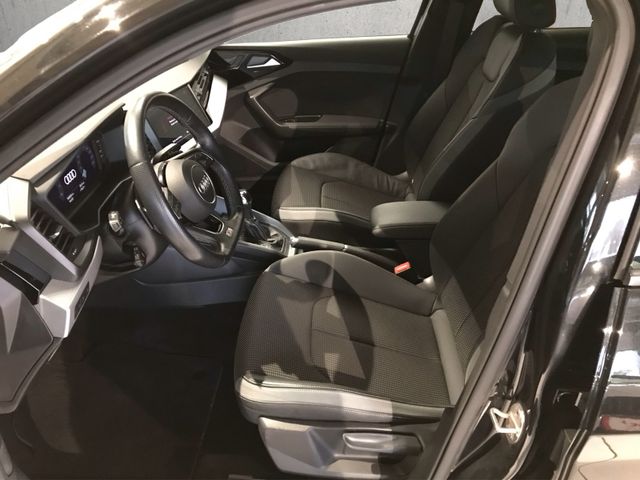 A1 30 Sportback Sline 1.0.TFSI*BLACK+*KAM*