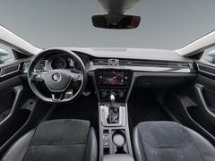 Fahrzeugabbildung Volkswagen Arteon Elegance 2.0 TDI 4MOTION DSG -NAV*ACC*LED