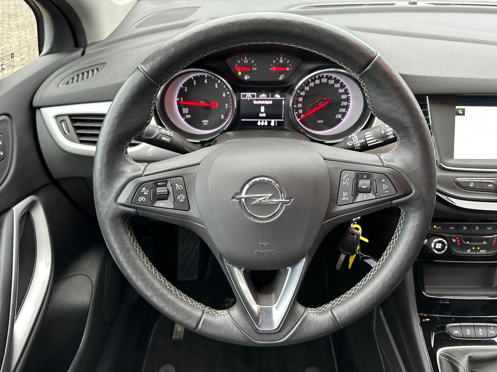 Fahrzeugabbildung Opel Astra ST 1.2 Turbo Opel 2020 LED/GRA/GJR/SHZG