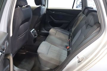 Skoda Octavia 2.0 TDI Ambition FRONT+LANE+LED+KEY+AHK