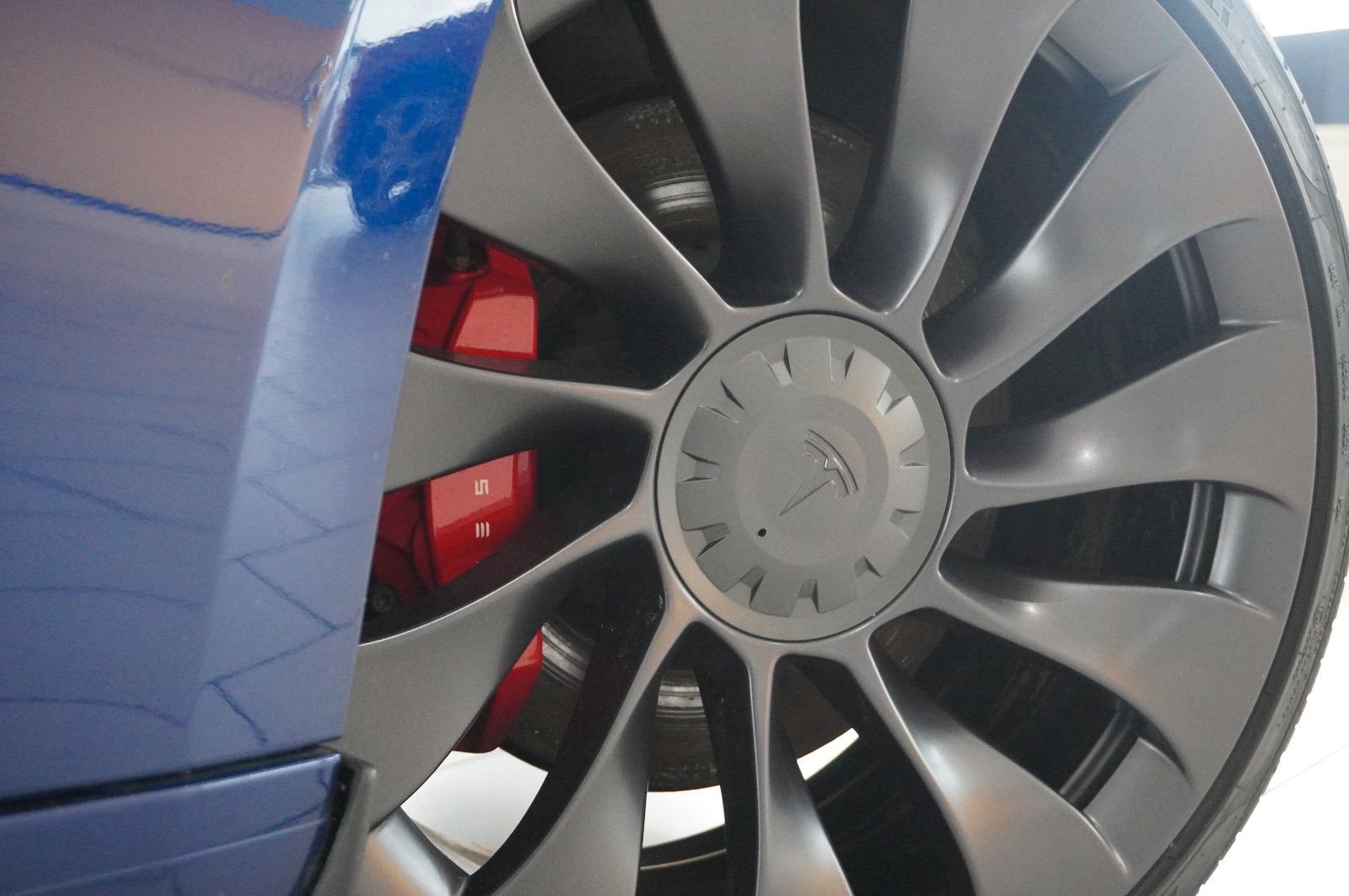 Fahrzeugabbildung Tesla Model 3 PERFORMANCE DUAL-MOTOR NAVI/LED/KAMERA