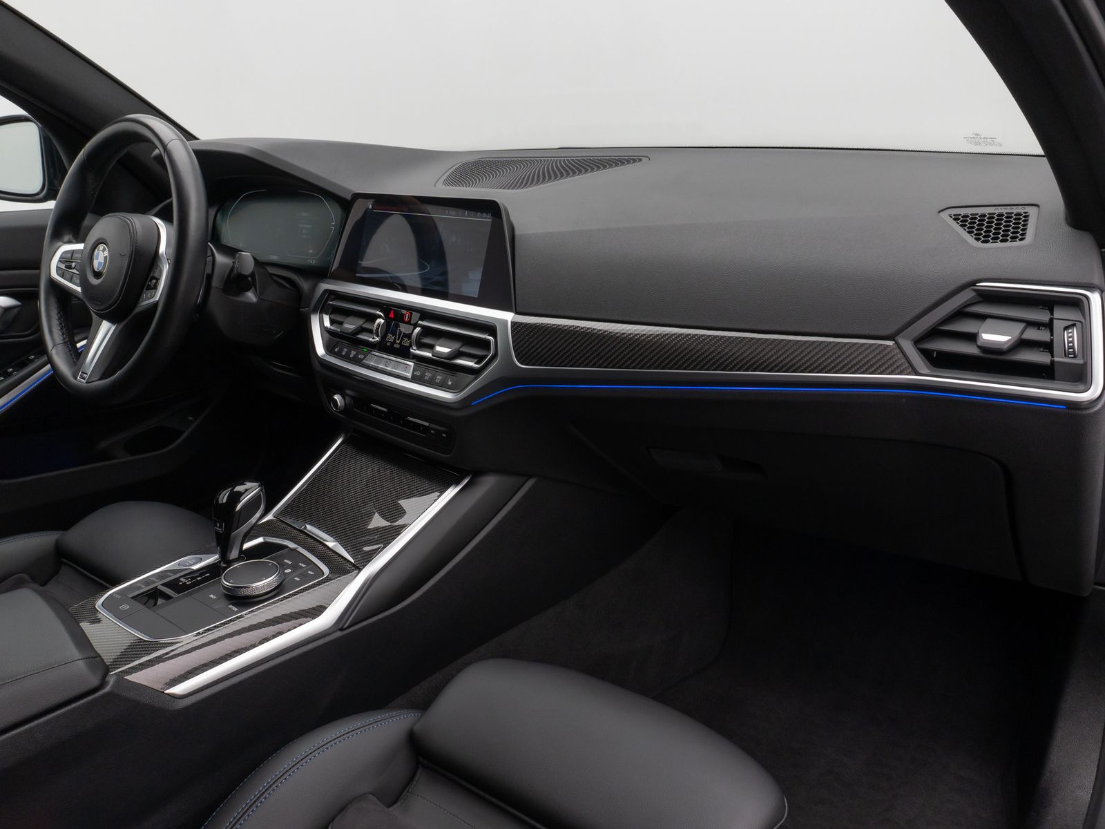 Fahrzeugabbildung BMW 320d M Sport Laser Kamera DAB Komfort 19Zoll