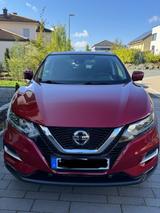 Nissan Qashqai 1.3 DIG-T DCT 160PS N-CONNECTA N-CON... - Nissan Qashqai mit Benzin-Antrieb: Limousine, Automatik