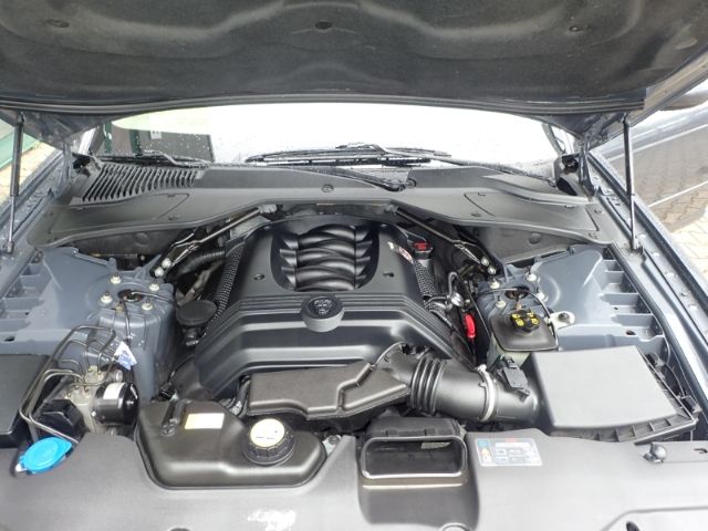 Fahrzeugabbildung Jaguar XJ 3.5 V8 Luftfederung AD Navi Memory Sitze Xeno