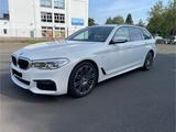 BMW 540d xDrive Touring M-Sportpaket HUD Pano HK  - mit Diesel-Antrieb: Weiß, Kombi, Sportpaket