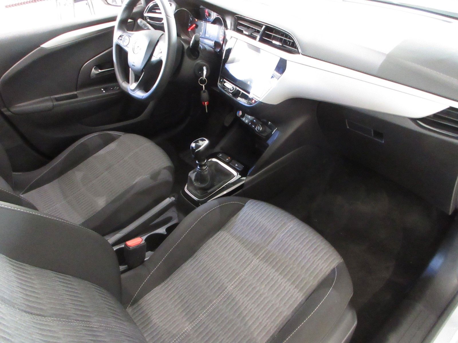 Fahrzeugabbildung Opel Corsa F Edition 1.5D NAVI/PDC/ALU/DAB+/TEMPO