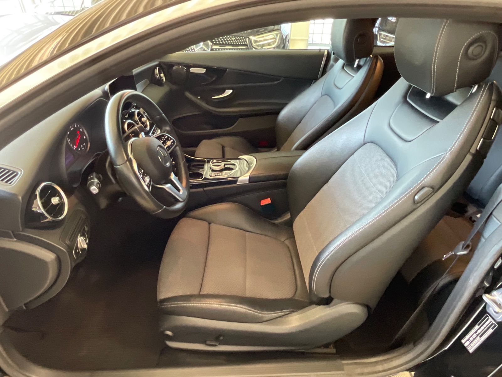 Fahrzeugabbildung Mercedes-Benz C 220 d Coupe * AMG FELGEN *