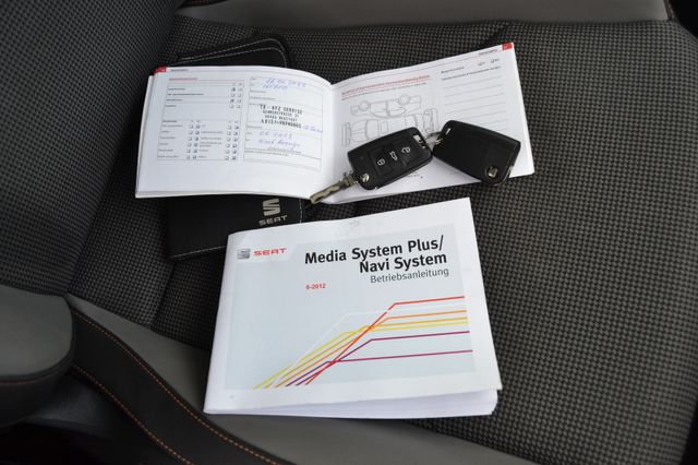 Fahrzeugabbildung Seat Leon ST X-Perience 4Drive DSG/LED/PDC/