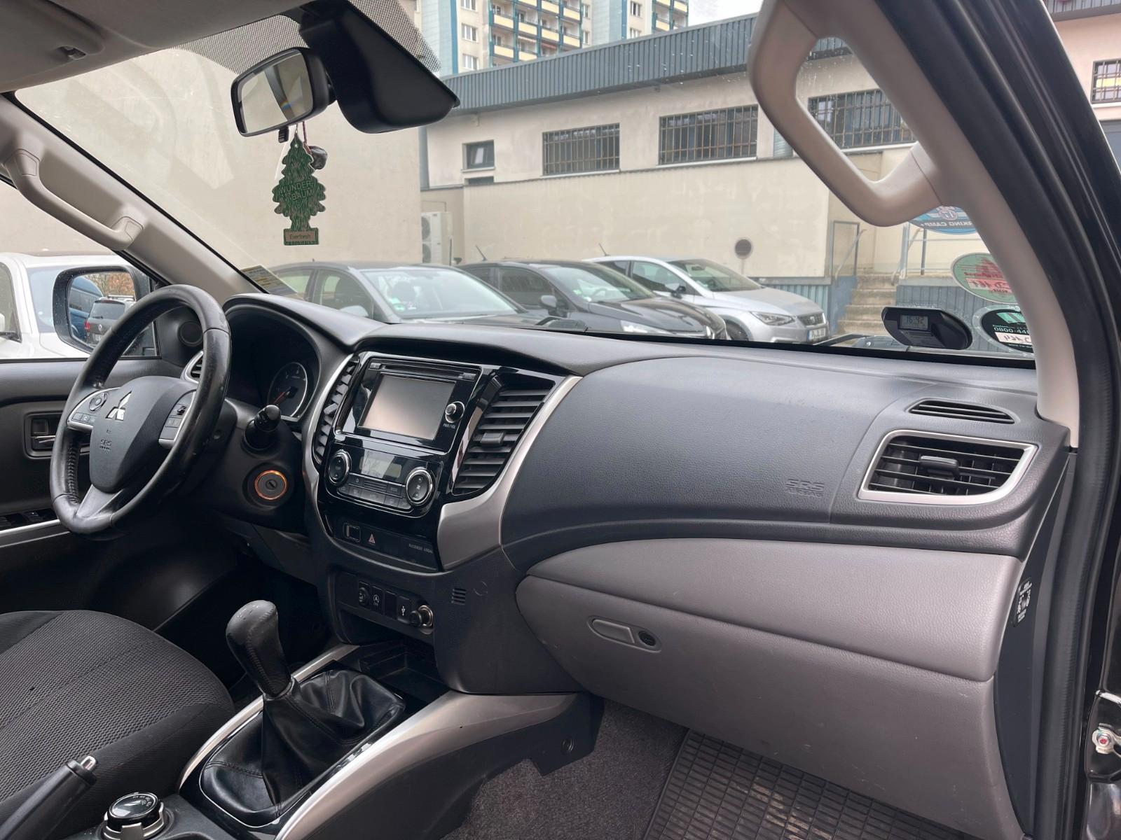 Mitsubishi L200 Plus Doppelkabine 4WD + HARDTOP