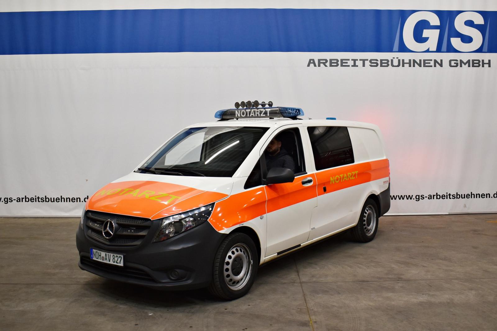 Mercedes-Benz Vito 4x4 Notarzt Einsatzfahrzeug NEF
