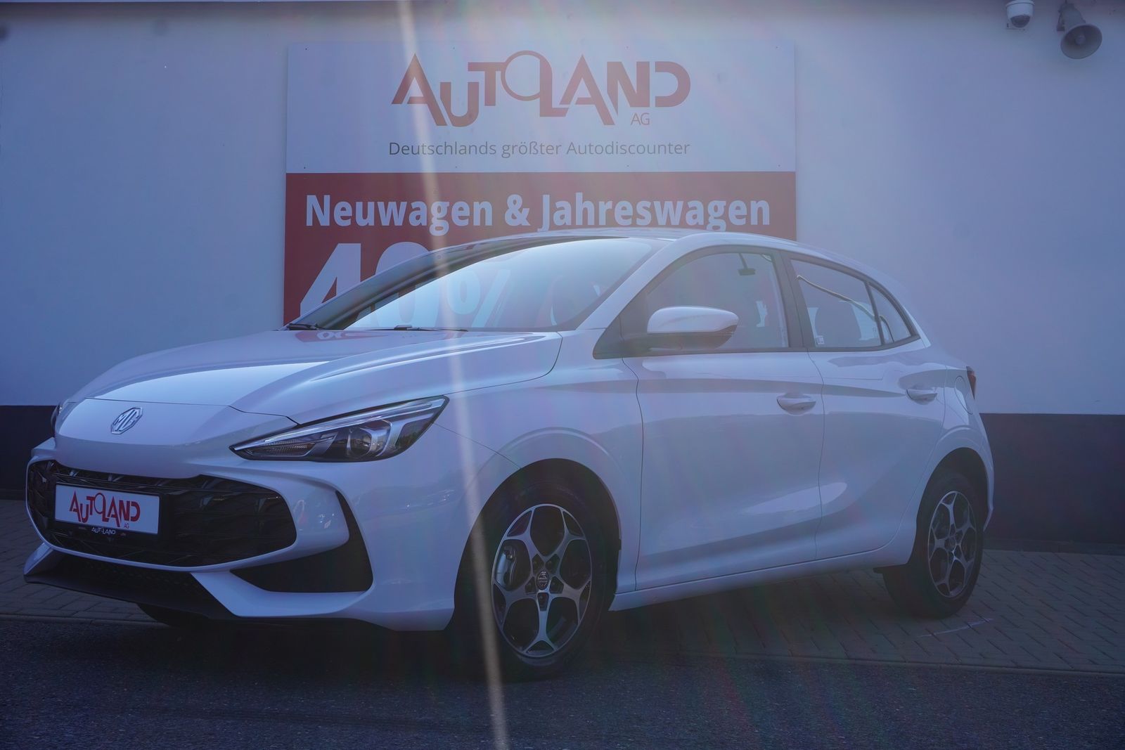 MG3 1.5 Hybrid Comfort Aut. ACC Navi Kamera imagem 2