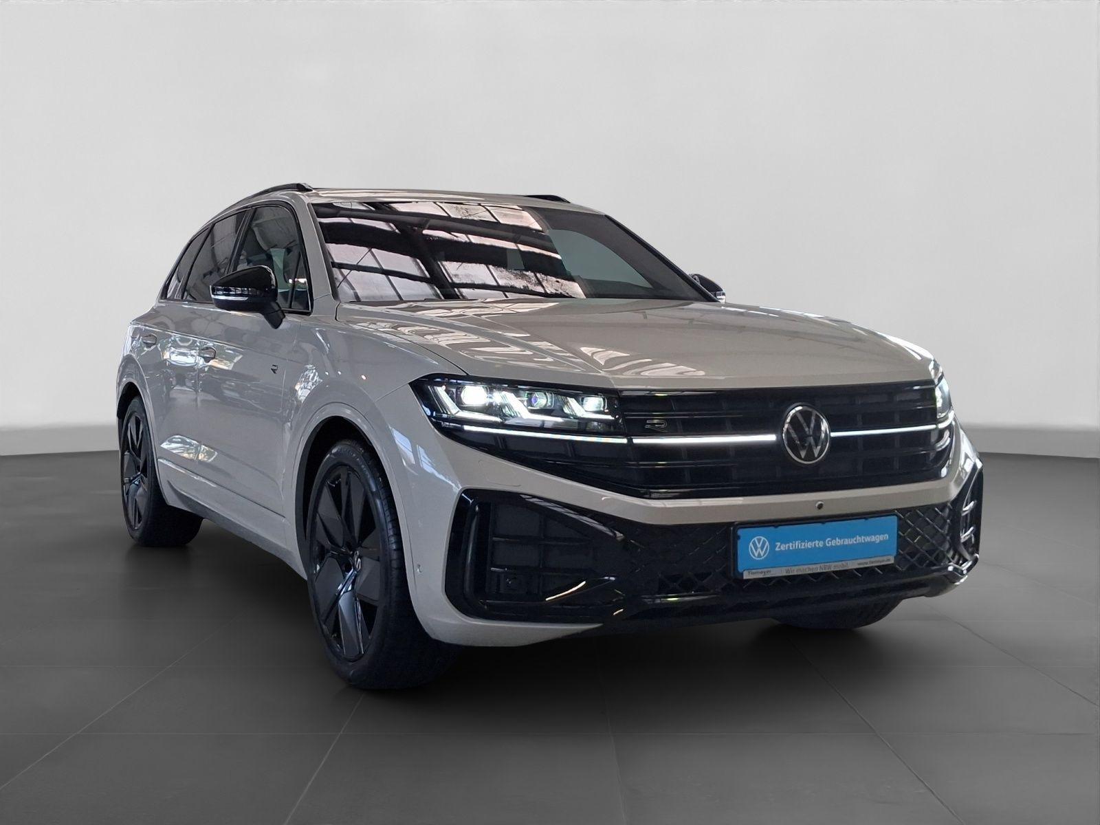 Volkswagen Touareg 3.0 TDI 4M R-LINE BLACK ST.HEIZ LM21 360