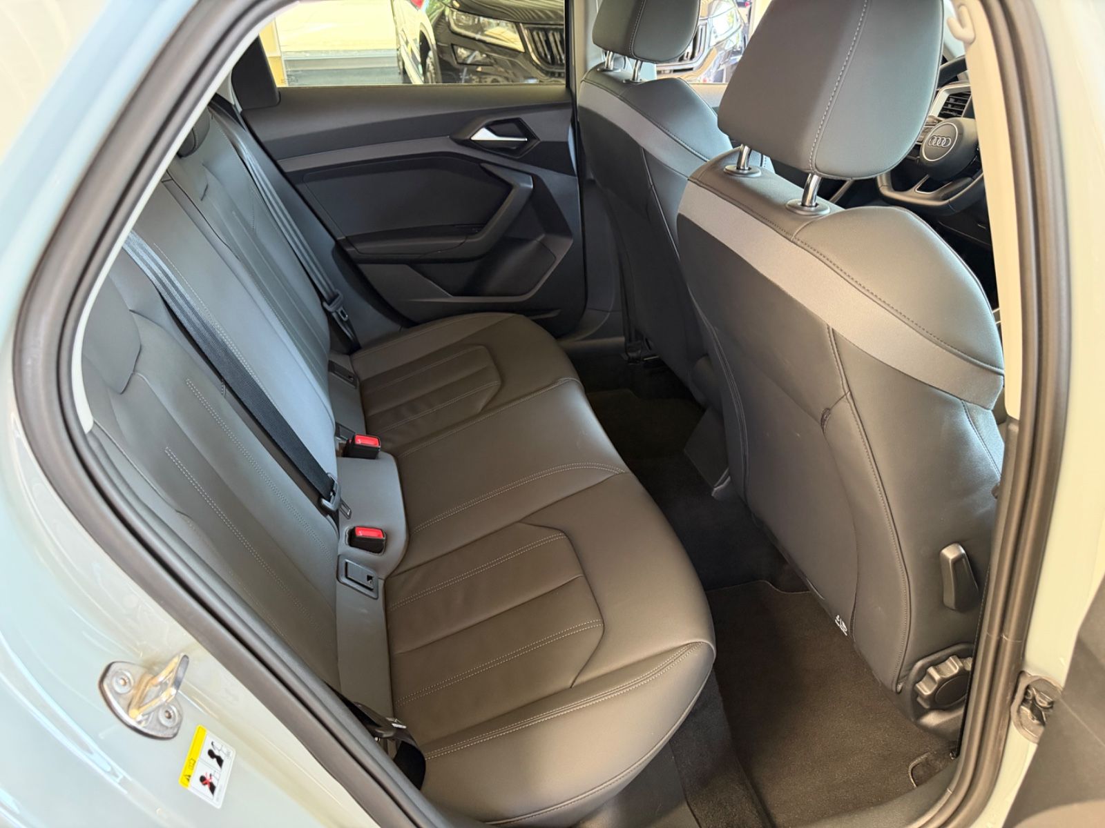 Fahrzeugabbildung Audi A1 Sportback 30* S line Sport * VOLL-LEDER *