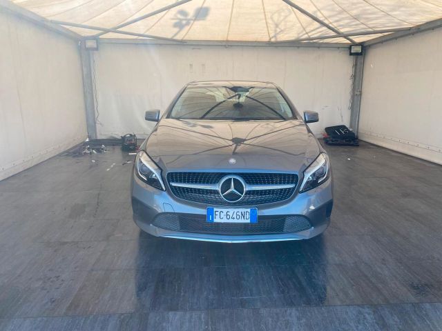 Mercedes-Benz Mercedes-benz A 180 A 180 d Sport