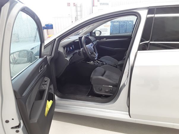 Golf VIII 1.5 TSI eHYBRID STYLE IQ LIGHT+PANO+KA
