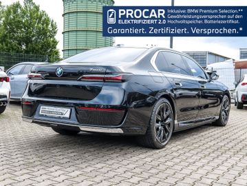 BMW 750 - 2