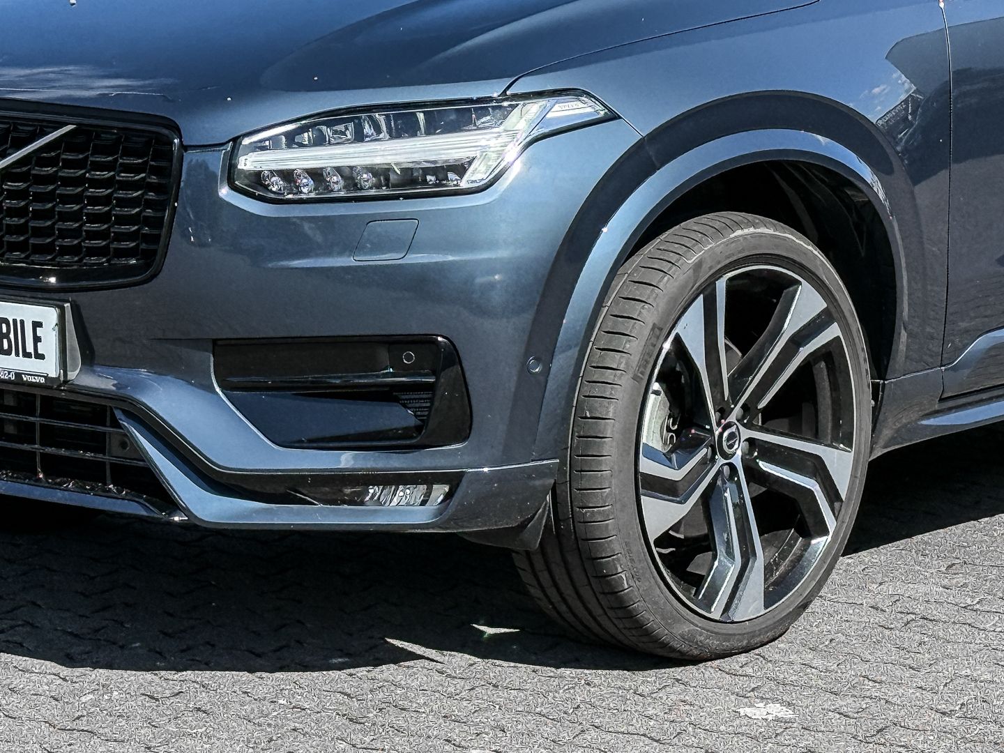 Volvo XC90 Ultimate Dark AWD B5 Diesel EU6d 7-Sitzer H imagem 3