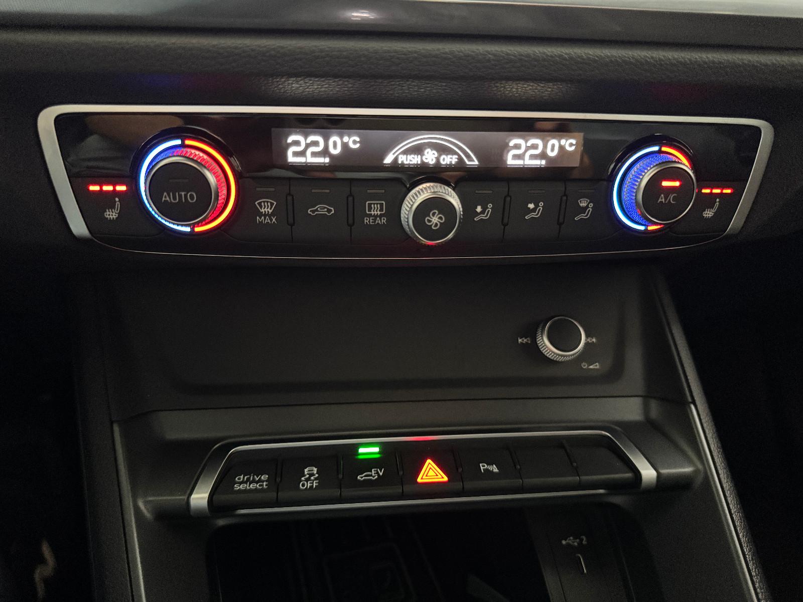 Audi Q3 45 TFSI e S-TRONIC S-LINE ACC VIRTUAL LED KAM, миниатюра 25