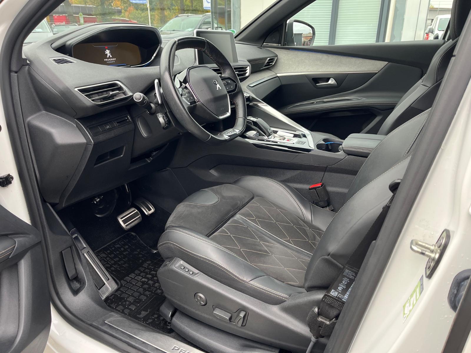Peugeot 3008 GT 2.0 HDI Blue Panorama-Dach Automatik