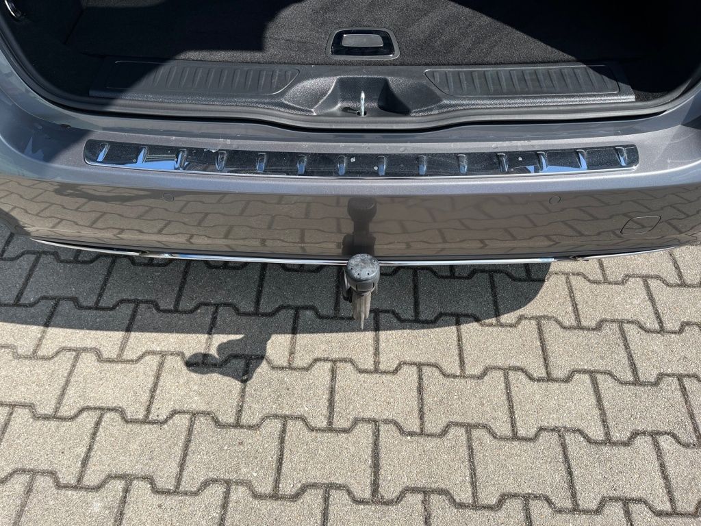 Fahrzeugabbildung Mercedes-Benz B 200 Urban AHK Navi Tempomat LED SHZ CD RDK