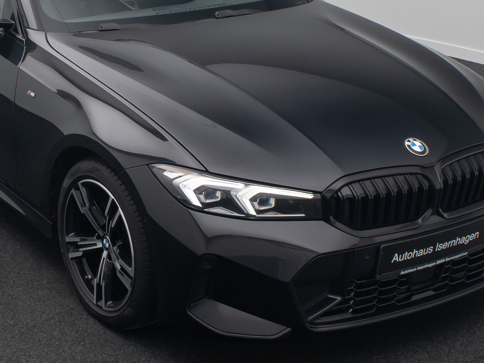 Fahrzeugabbildung BMW 320d MSport Alarm Komfort DAB HiFi Kamera 18Zoll