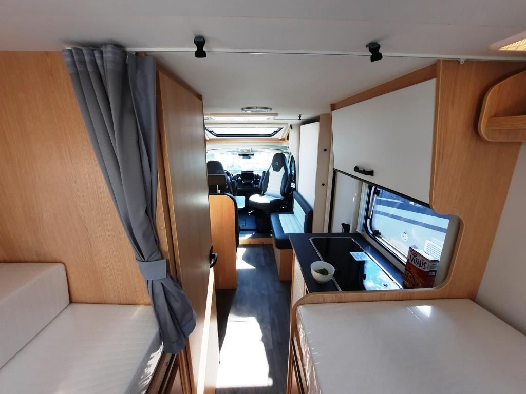 Fahrzeugabbildung Sunlight V 67S ADVENTURE EDITION Verfüg./Sparen Sie 2.357