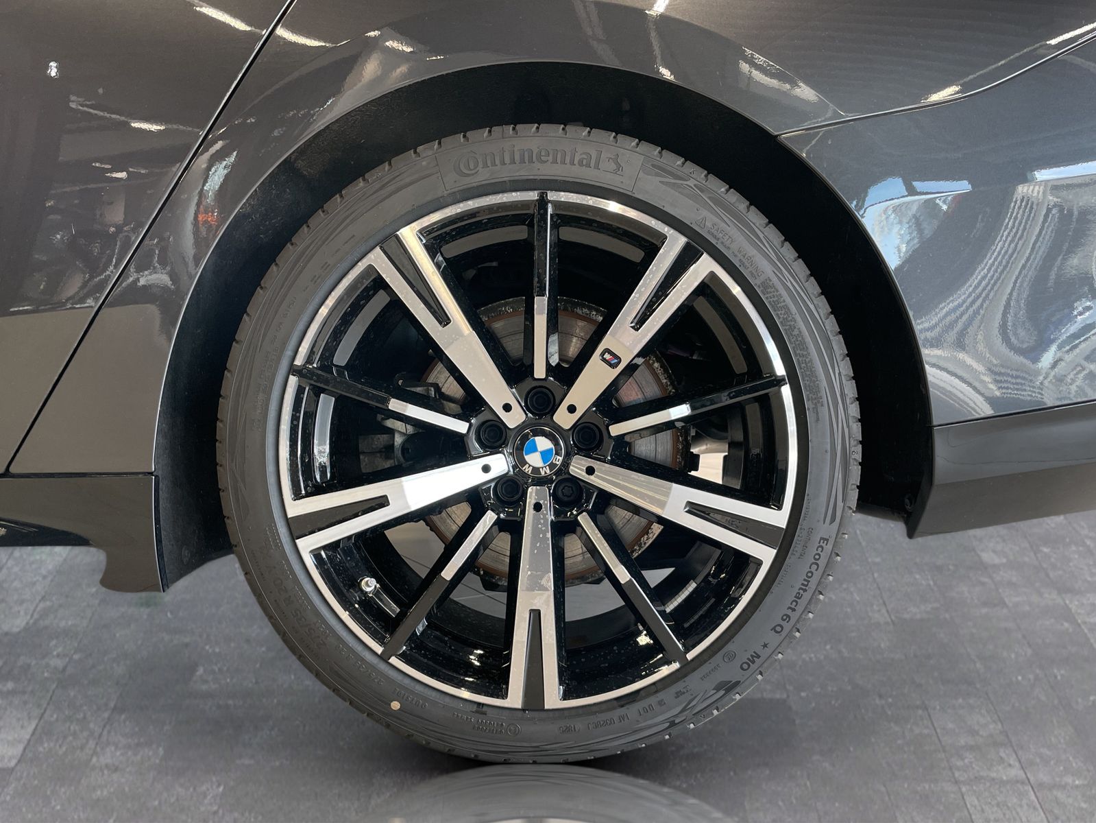 BMW 520 - Bild 14