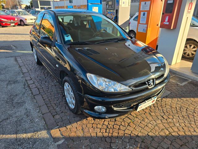 Peugeot 206 1.4 3p. Con 150.000km Unicoproprieta