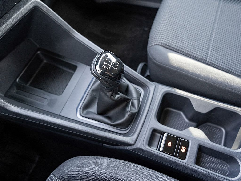 Fahrzeugabbildung Volkswagen Caddy 2.0 TDI Kasten KLIMA PDC