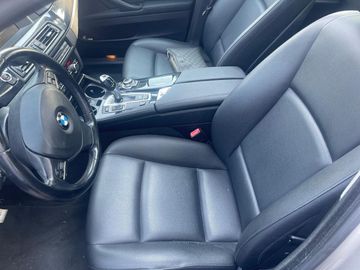 BMW 520 - 7