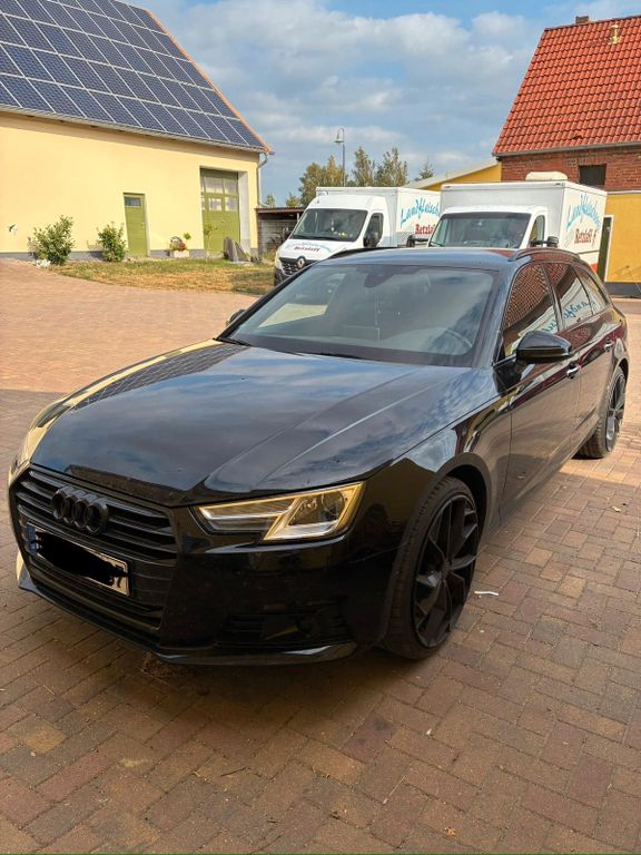 Image of Audi A4