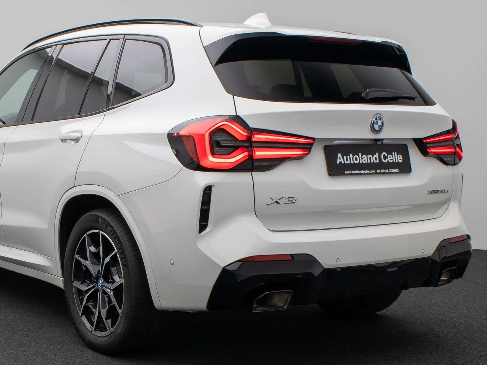 Fahrzeugabbildung BMW X3 xD30e M Sport Kamera DAB HiFi Fernlichtassist