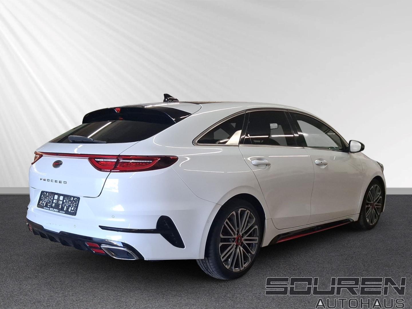Kia ProCeed GT 1.6T DCT PANORAMA KOMFORT-PAKET NAVI 