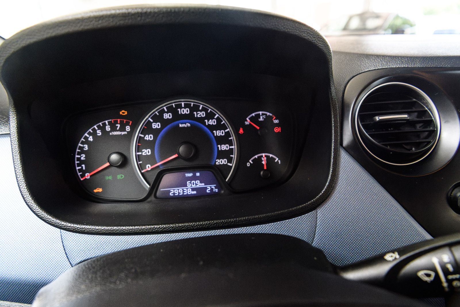 Fahrzeugabbildung Hyundai i10 GO! FIFA World Cup Edition  erst 29950 KM