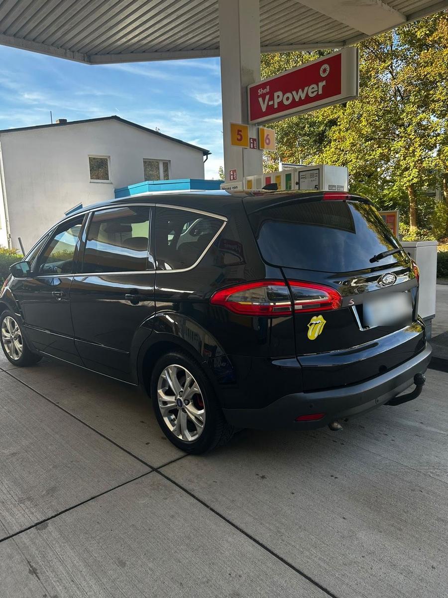Ford S-MAX 2011 — photo 8