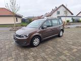Volkswagen Touran 1.6 TDI Trendline BlueMotion Technolo...  - Volkswagen Touran: TDI Bluemotion