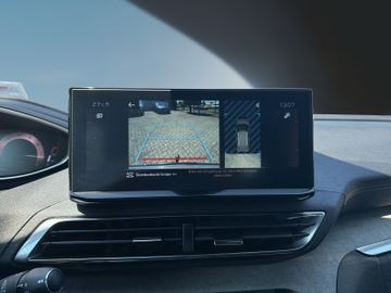 Peugeot 3008 1.2 PureTech 130 GT-Line NAVIKAMERAAHK