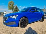 Skoda Scala Active - Skoda Scala: Active