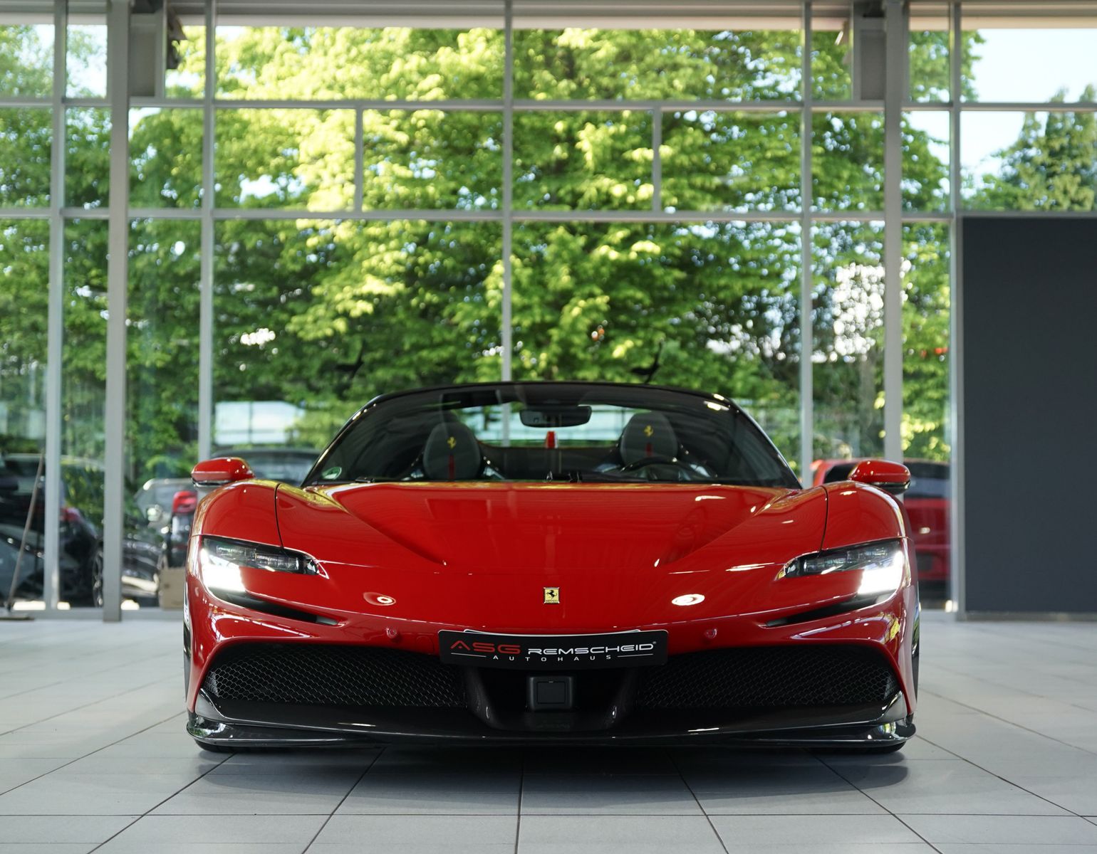 Ferrari Sf90