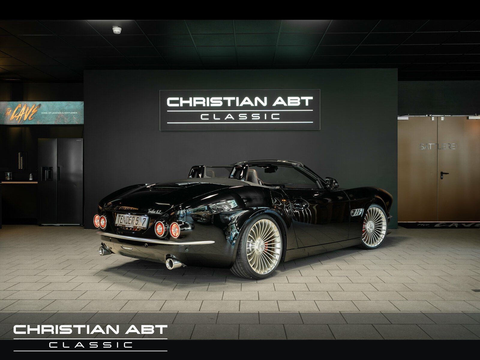 Fahrzeugabbildung BMW Estella Tender 5.7 Carbon-Kit * 1 of 1 * M40i