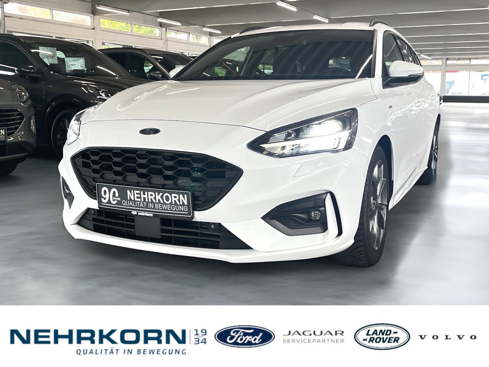 Fahrzeugabbildung Ford Focus ST-Line X LED CAM NAVI WinterPaket uvm.