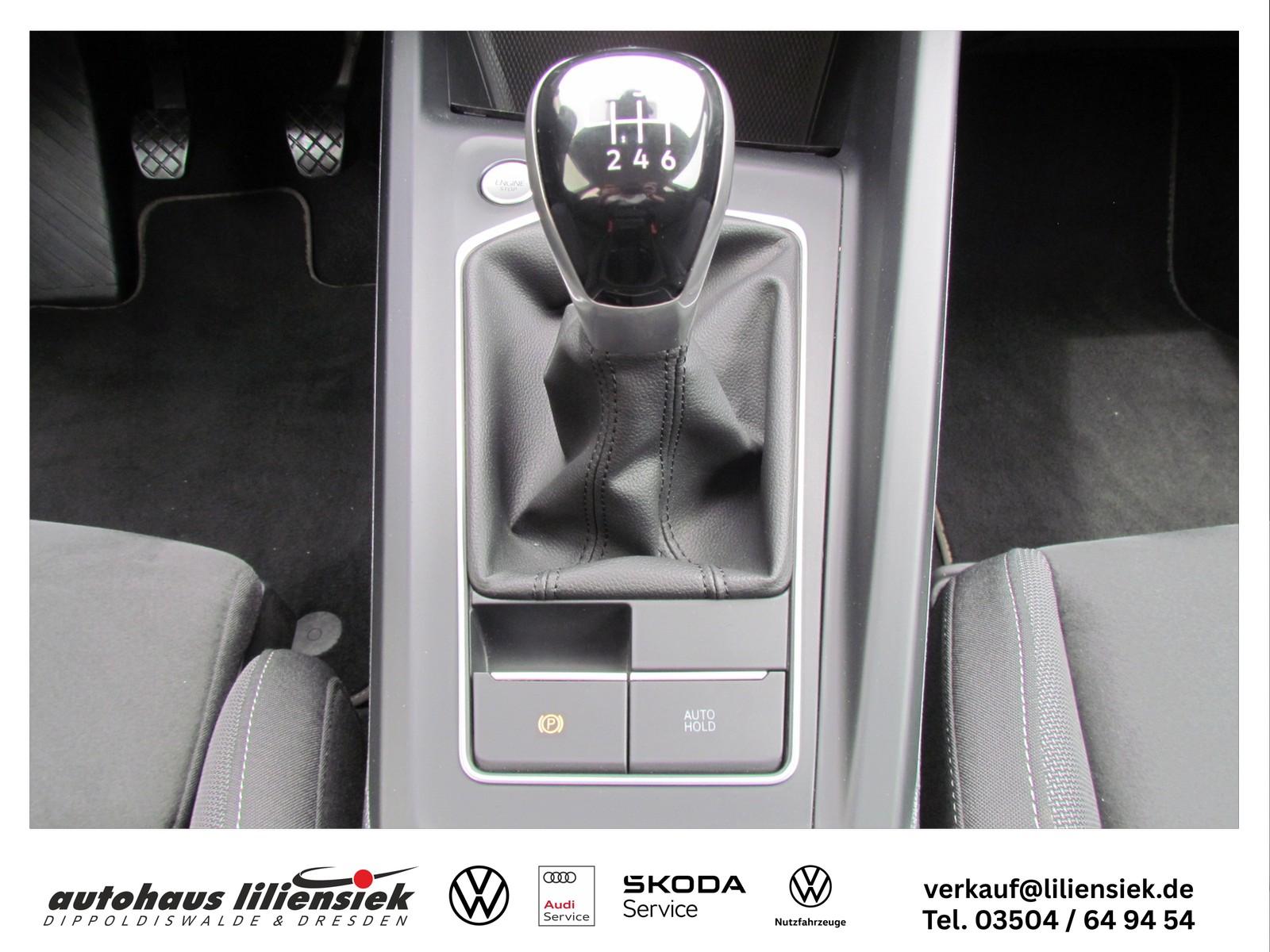 Volkswagen Golf 8 Variant 1.5 TSI Style 1HAND/AHK/NAVI/LED, миниатюра 19
