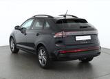 Volkswagen Taigo 1.5 TSI DSG R-Line LED Navi ACC AHK Kamera - Volkswagen Taigo mit Benzin-Antrieb: Automatik