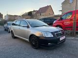 Toyota Avensis Combi Executive 1.8 Klima Tüv 01/2026 - Toyota Avensis aus 2005: Kombi