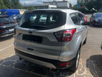 Bild 19 Ford Kuga Titanium | RFK | Navi | Lenkrad-/Sitzhzg.