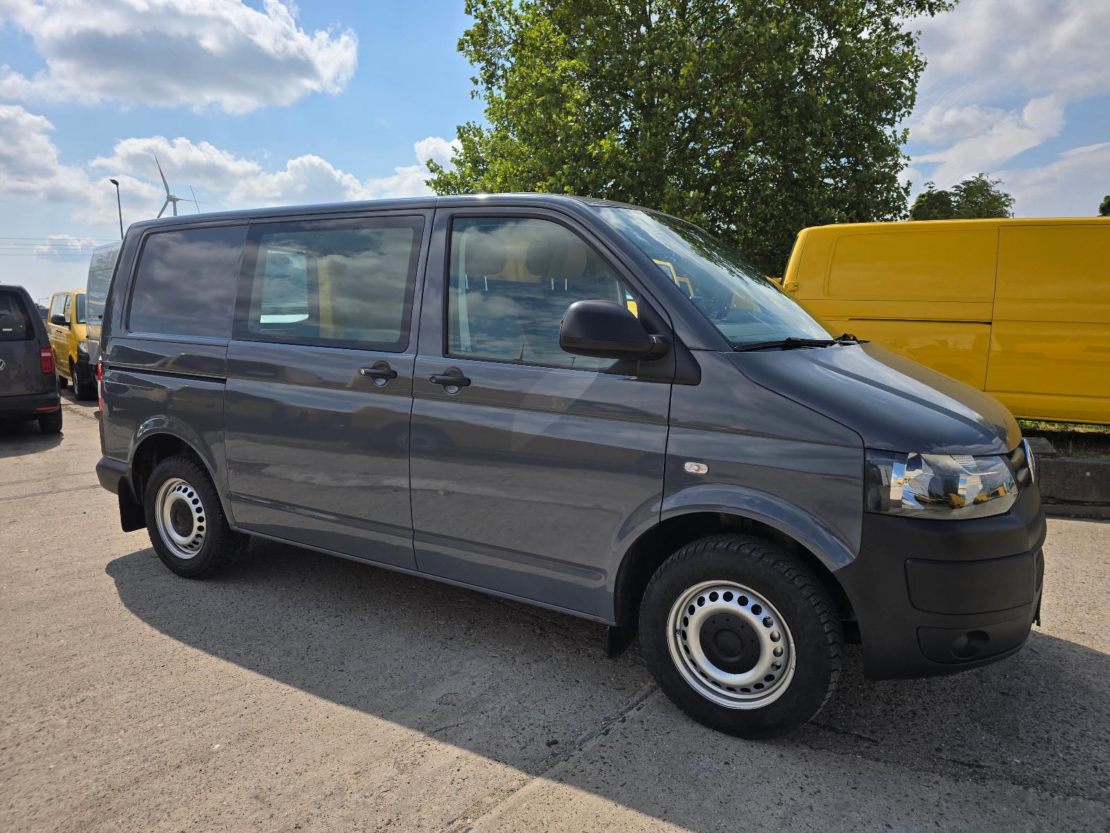 Volkswagen T5 Transporter/ 2.0 TDI/EU5/1.Hand