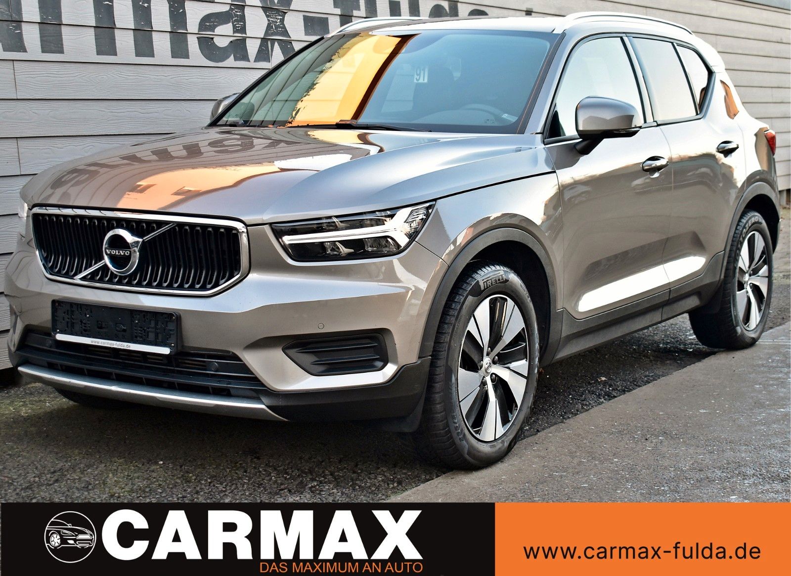 Fahrzeugabbildung Volvo XC40 Momentum Pro T.Leder,Navi,LED,SH,Kamera,AHK